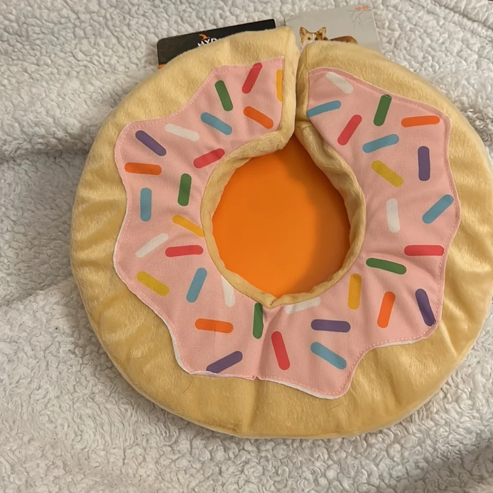 Hyde & Eek Pet Donut Neckwear
